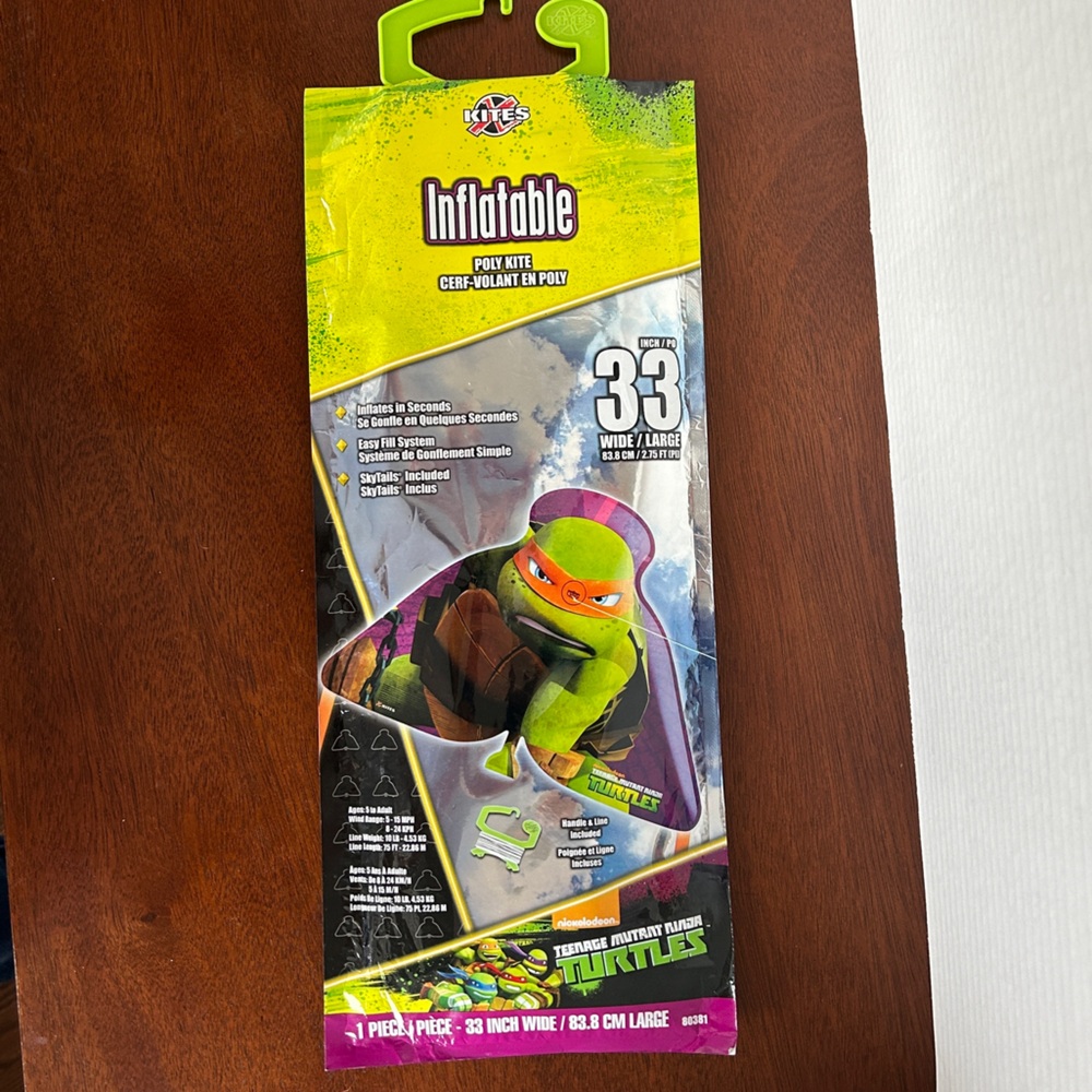 Inflatable Teenage Mutant Ninja Turtles TMNT Poly Kite 33 inch Wide